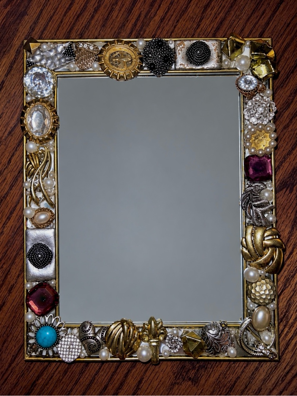 Handmade Decorative Gold/Silver Jewel-Embellished Accent Mirror